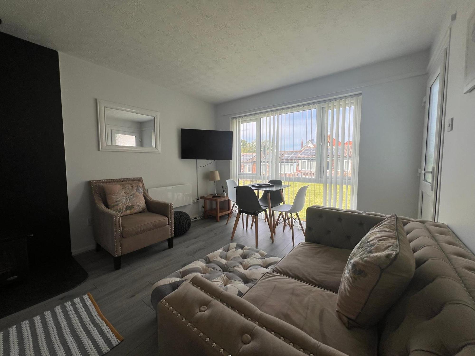 Dog Friendly Beachside Cottage No11 Kessingland With Private Parking Eksteriør billede