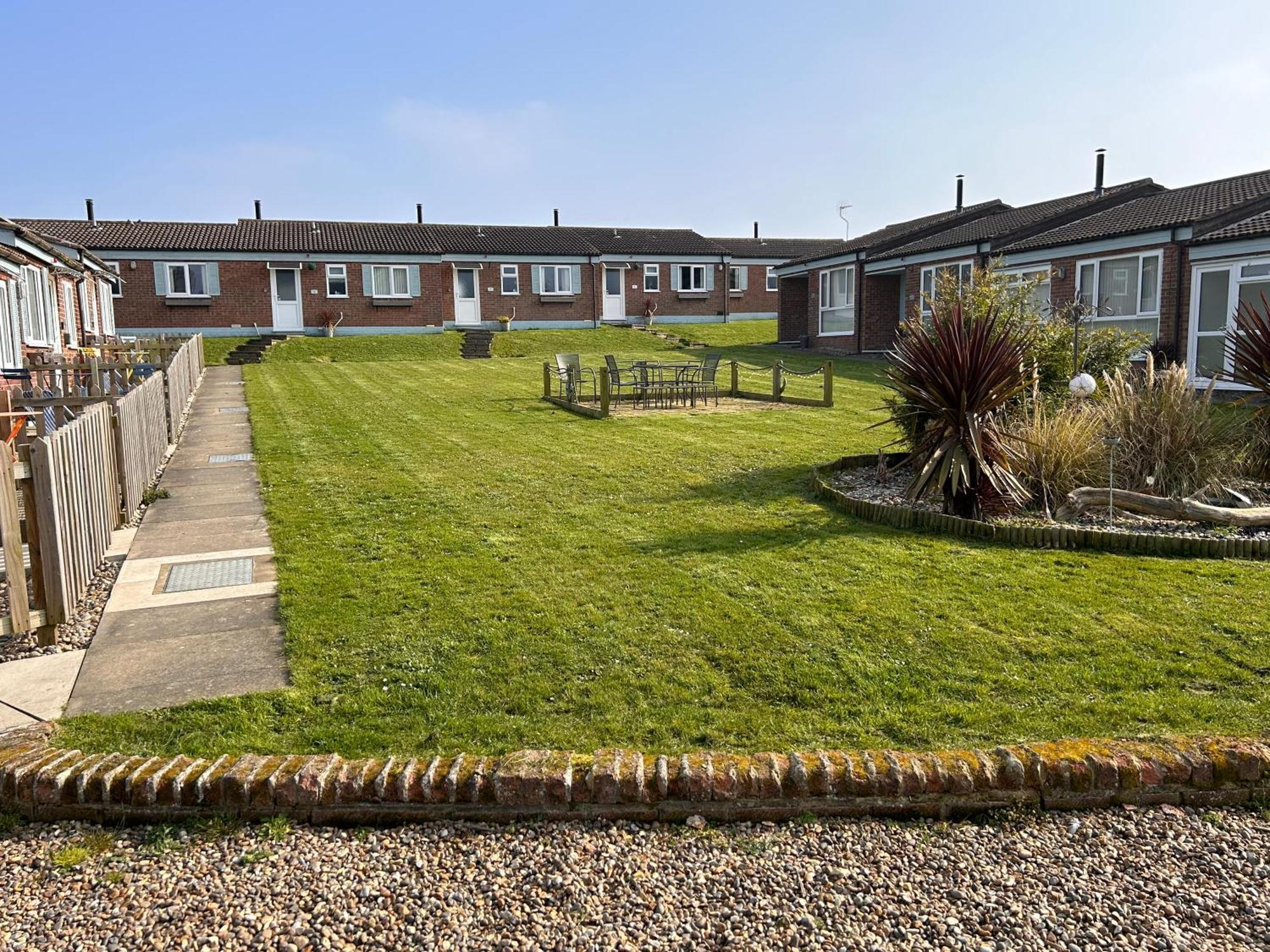 Dog Friendly Beachside Cottage No11 Kessingland With Private Parking Eksteriør billede